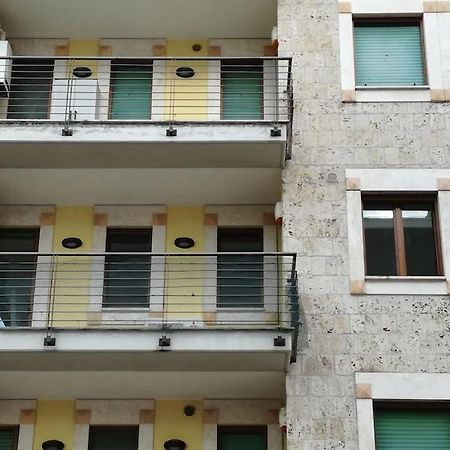 La Casa Smart Zona Stadio Терни Екстериор снимка