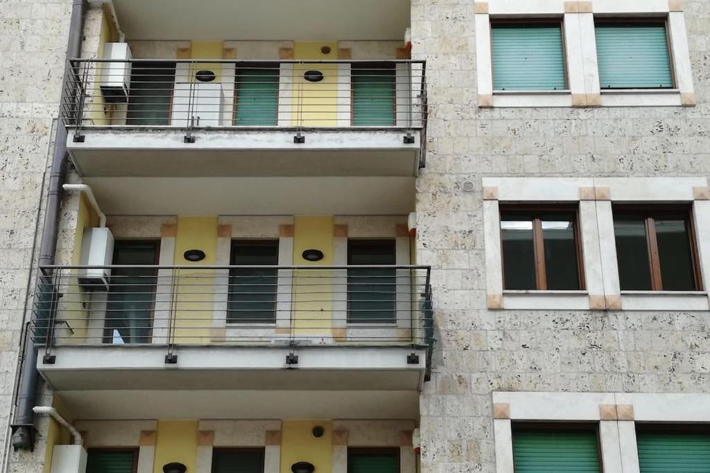 La Casa Smart Zona Stadio Терни Екстериор снимка